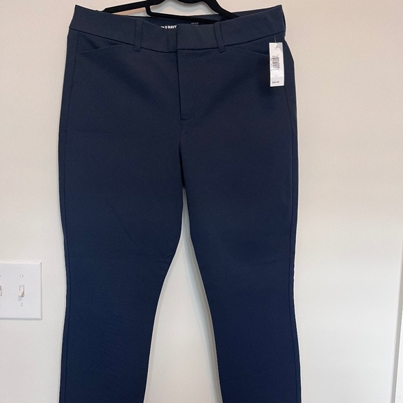Old Navy High-Rise Pixie Secret-Smooth Pockets - Picture 1 of 13